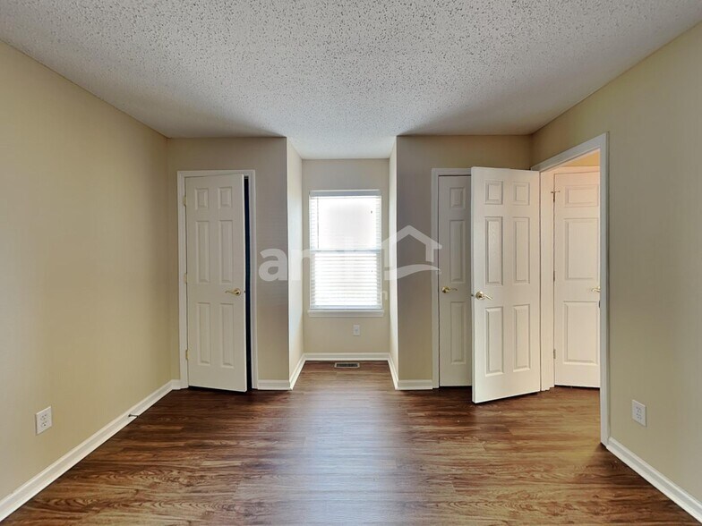 Building Photo - 1688 Harvest Meadow Dr