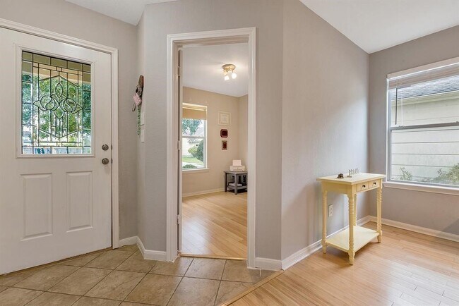 Building Photo - 3630 Garrison Run Dr