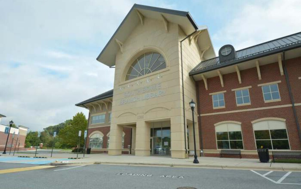 Building Photo - 904 Hall Station Dr