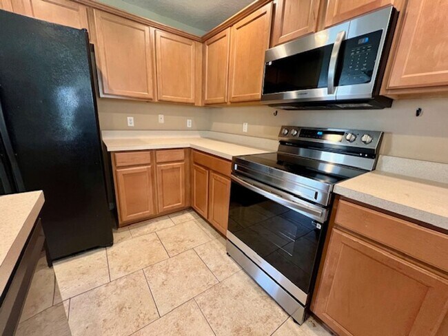 Building Photo - 3522 Caruso Pl