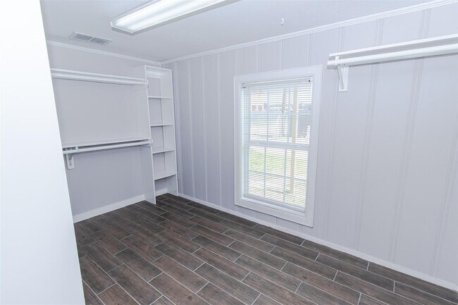 Building Photo - 1510 Walton St