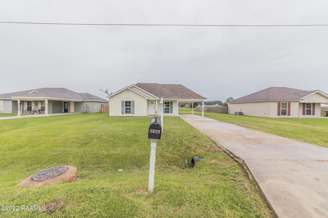 Building Photo - 1029 Gary Dr