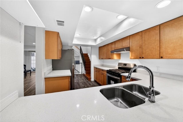 Building Photo - 419 Fairview Ave