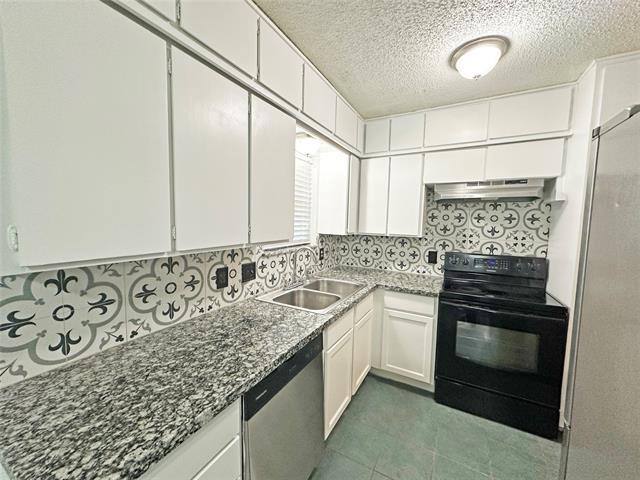 Building Photo - 3404 Elgenwood Trail