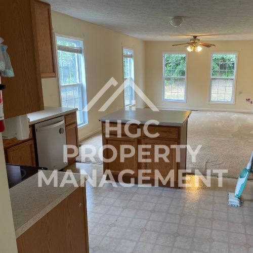 Building Photo - 201 Dogwood Acres Ln