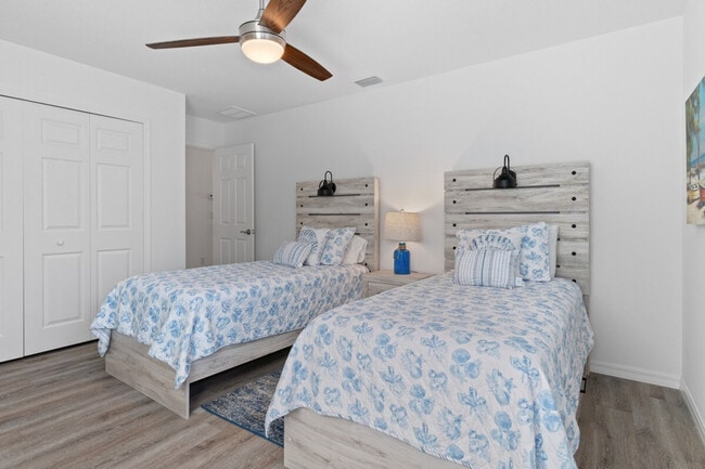 Building Photo - 4860 S Tromp Lp