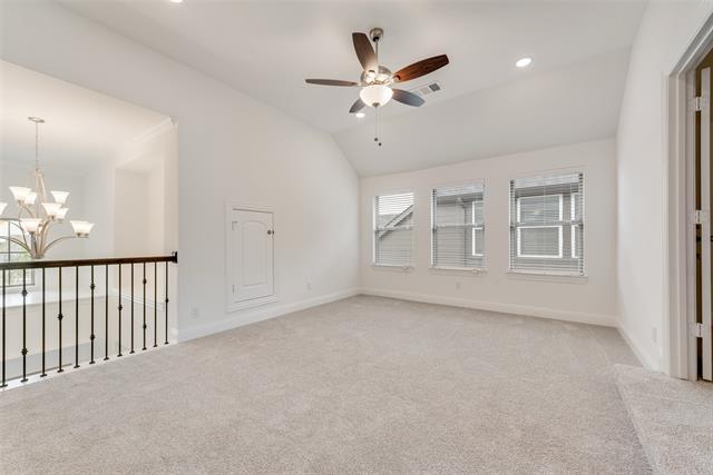 Building Photo - 409 Cottontail Ln