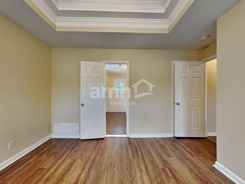Building Photo - 1839 Stonebrook Way