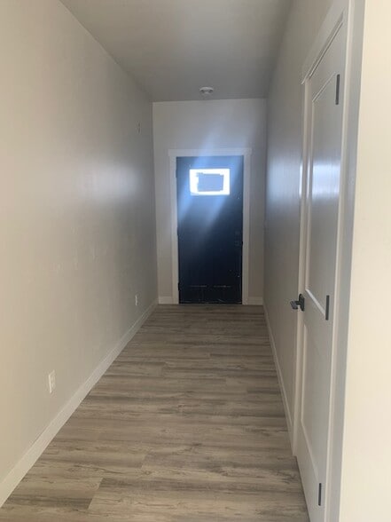 Building Photo - 3425 34th St W