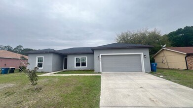 Building Photo - Beautiful 3 Bedroom, 2 Bathroom Home in Palm Bay!!