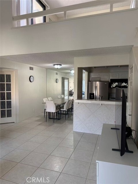 Building Photo - 13096 Le Parc Blvd