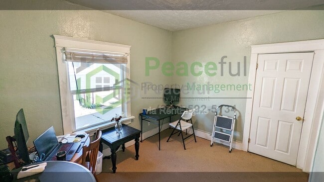 Building Photo - 1019 22nd St