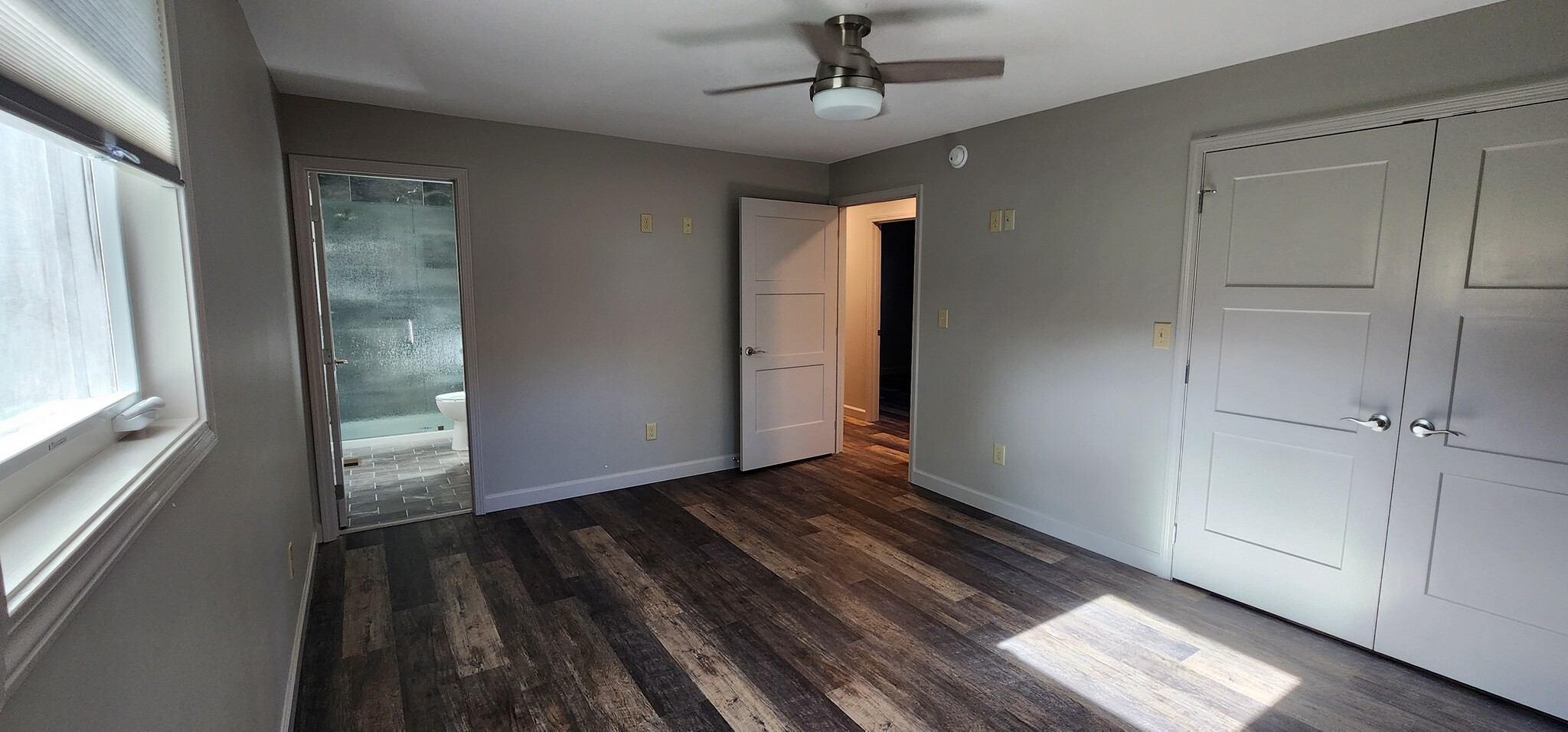 Ensuite Bedroom - 420 Hill Ave