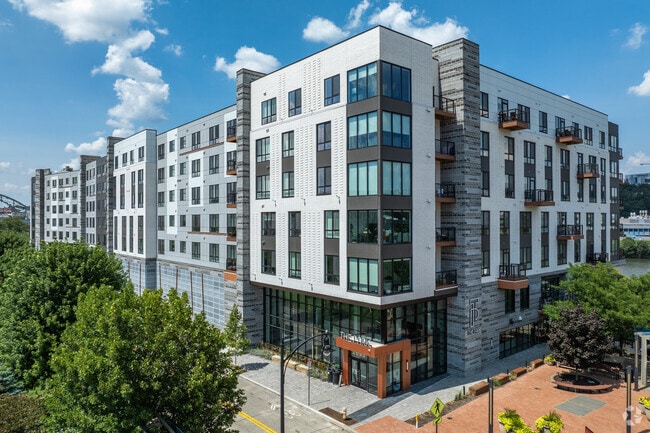 Building Photo - The Park at Southside Works