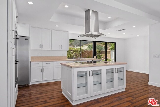Building Photo - 17157 Avenida De Santa Ynez