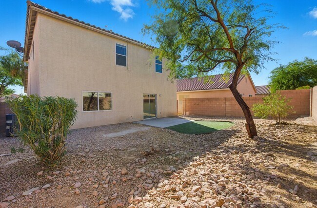 Building Photo - Stunning 4 bedroom home In North Las Vegas