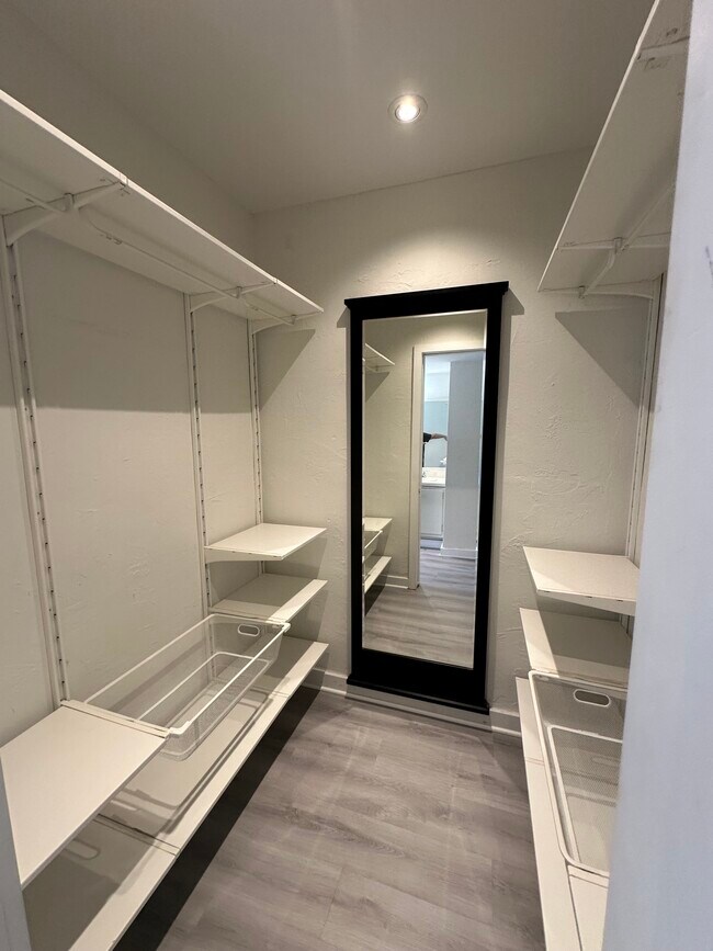 Building Photo - 7505 SW 82nd St