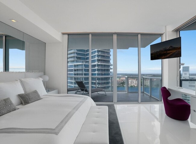 Building Photo - 50 South Pointe Dr