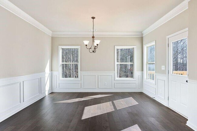 Building Photo - 5714 Ridgewater Cir