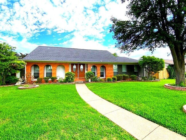 Primary Photo - 1316 Dunbarton Dr