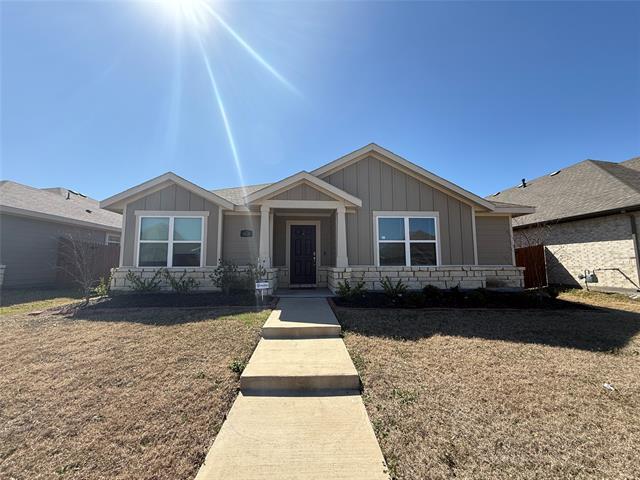 Primary Photo - 3819 Star Mesa St