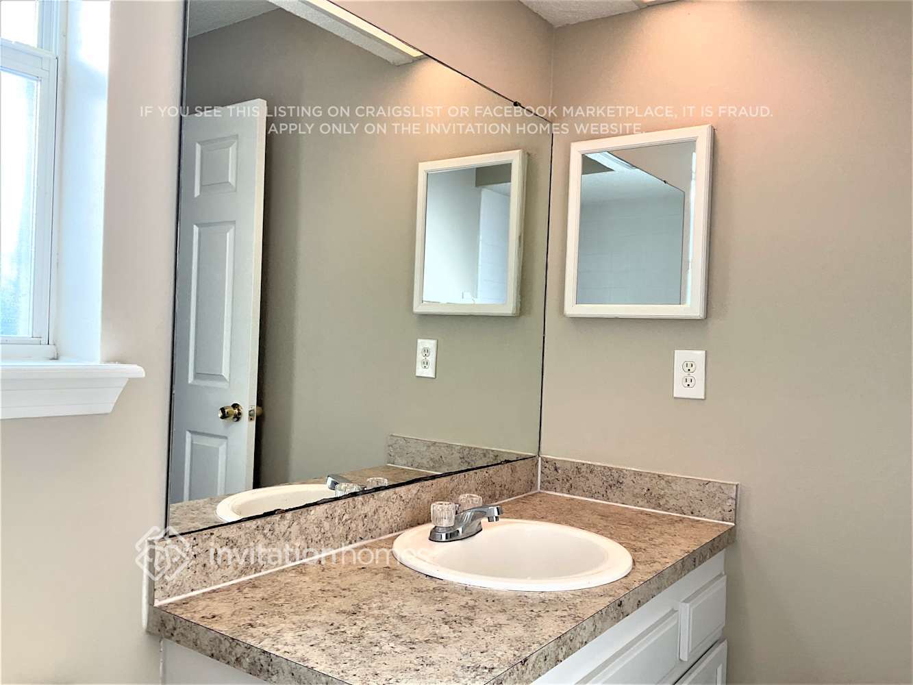 Building Photo - 12243 Mantle Dr