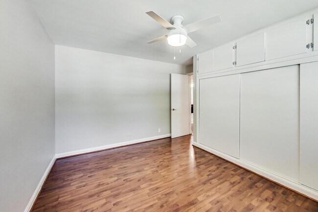 Building Photo - 3631 Kemman Ave