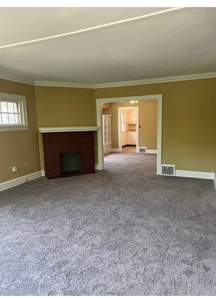 Building Photo - 1312 Marlowe Ave
