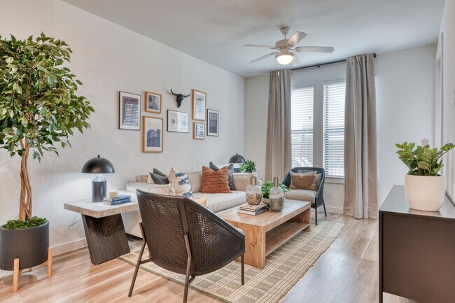 Gateway to Gruene apartments — community photo - Gateway to Gruene