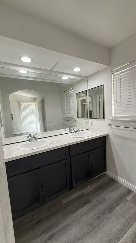 Building Photo - 23680 Redbark Dr