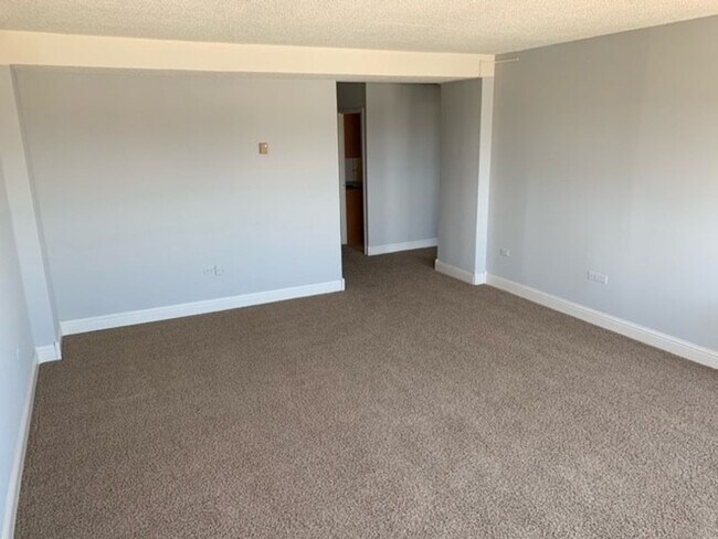 Building Photo - sp182