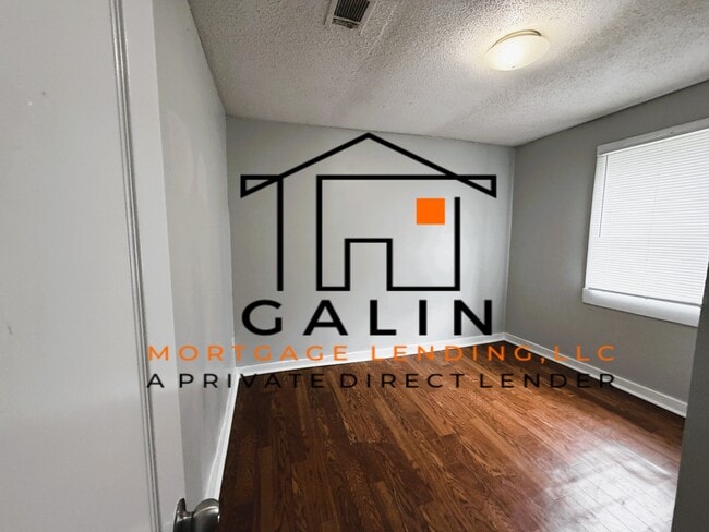 Building Photo - 237 Millen St