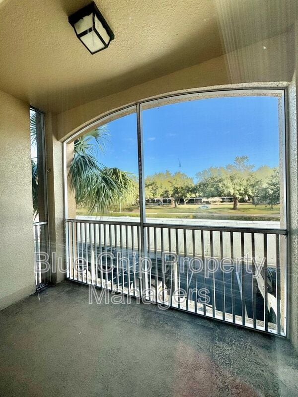 Building Photo - 6402 Cava Alta Dr