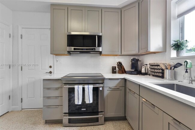 Building Photo - 8700 N Miami Ave