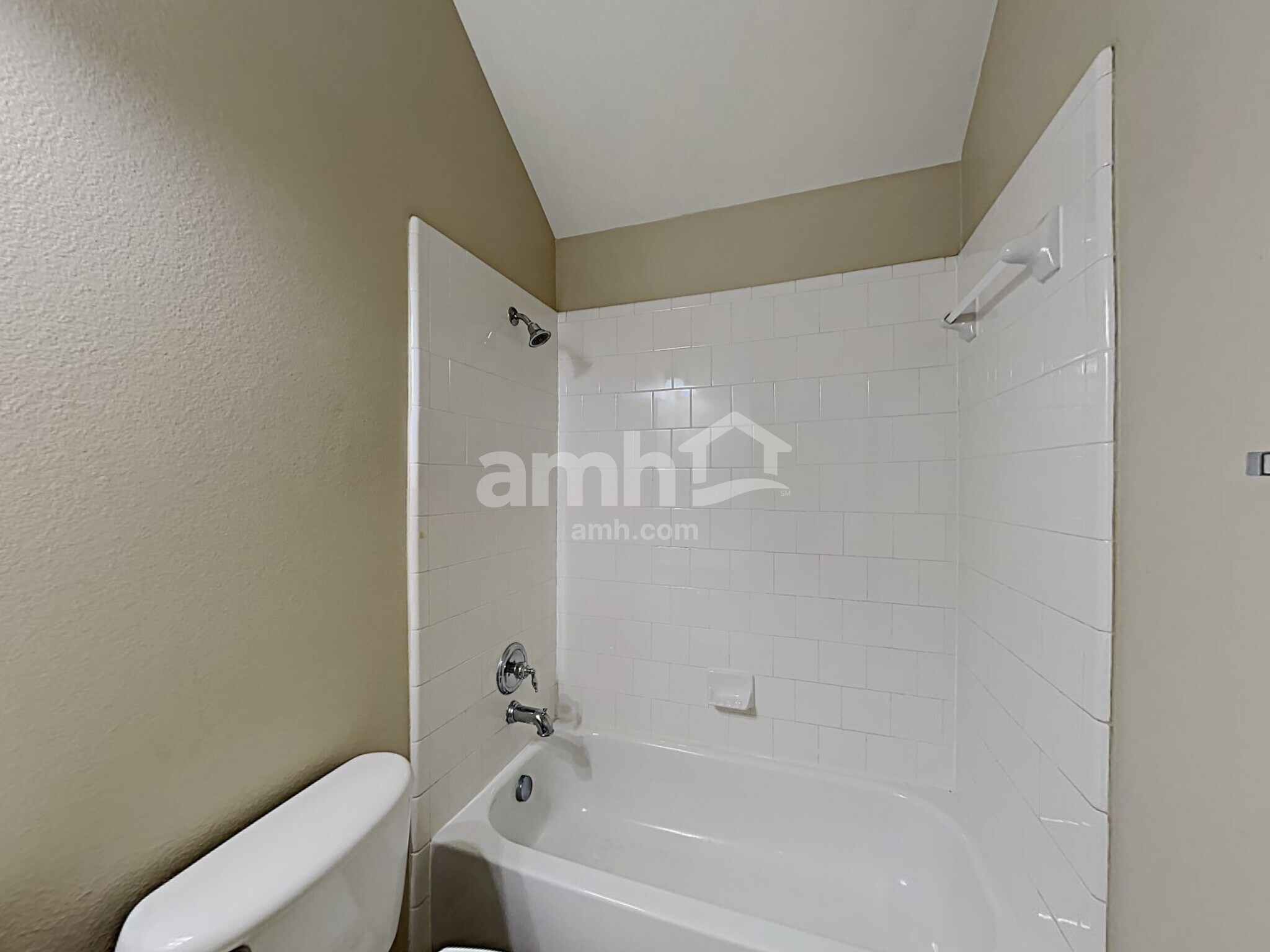 Building Photo - 803 Fireberry Dr