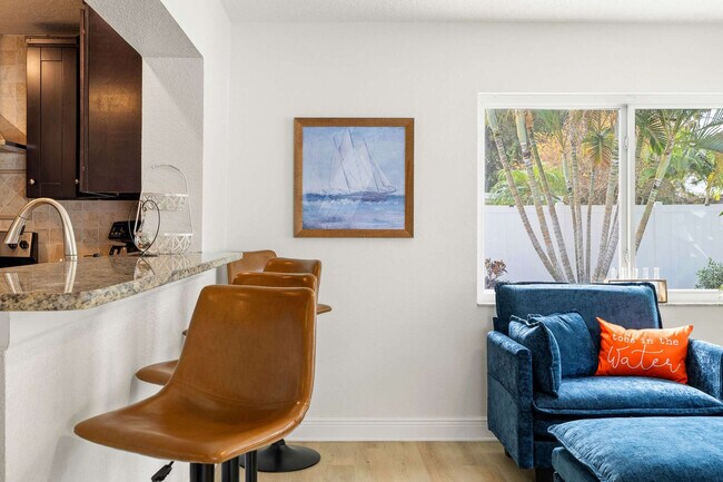 Building Photo - 6398 Woodland Blvd