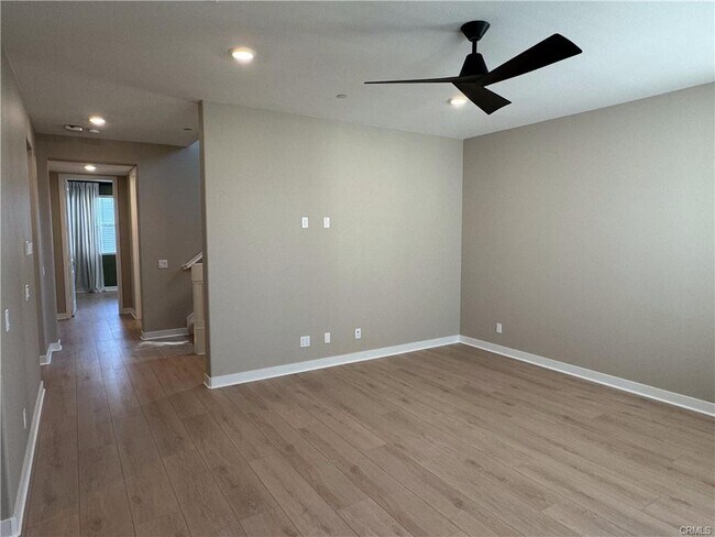 Building Photo - 135 Denali