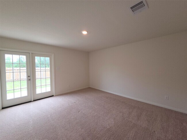 Building Photo - 24013 Wilde Dr