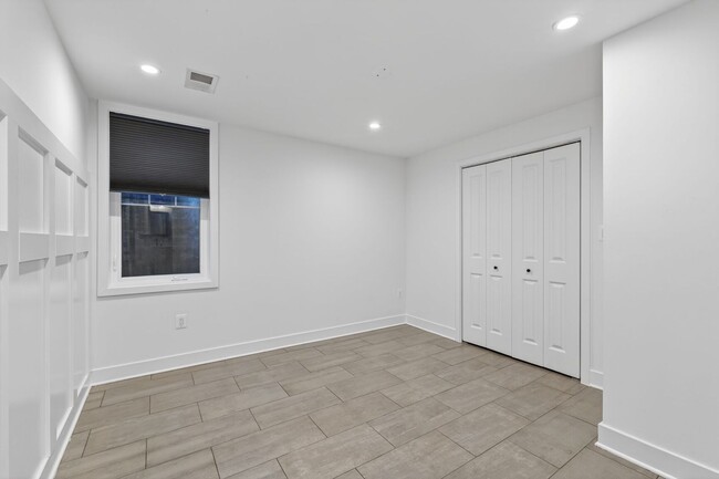 Building Photo - Available Now! Two Bed // Two Bath in Eckington!