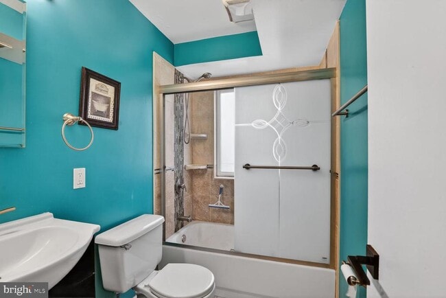 Building Photo - 11903 Tarragon Rd