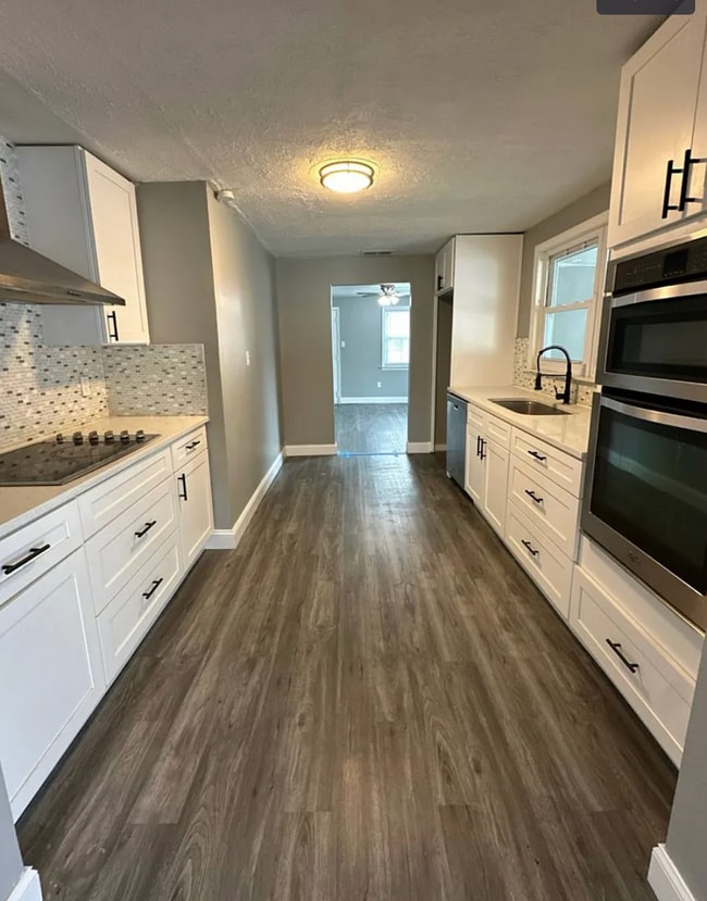 Building Photo - 3471 50th Ave N