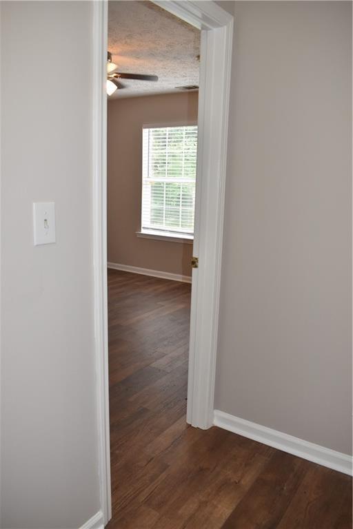 Building Photo - 610 Durham Ridge Dr NW