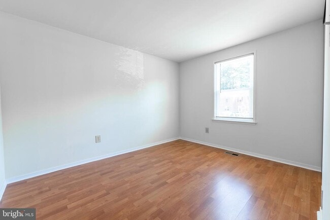 Building Photo - 12136 Bentridge Pl