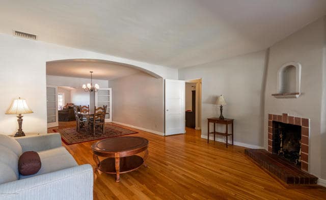 Building Photo - 2182 E Dudley St