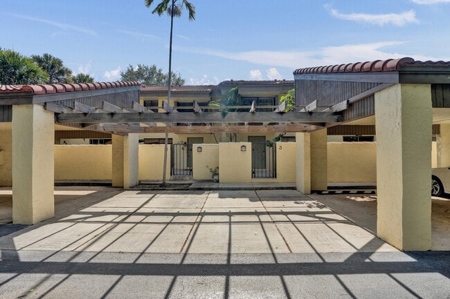 Building Photo - 1330 NW 13th St