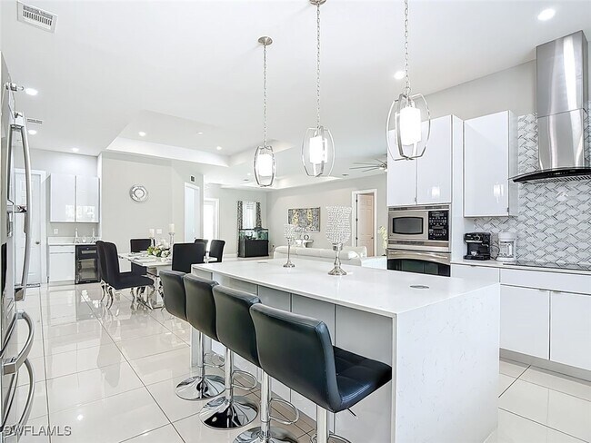 Building Photo - 1806 41st St SW