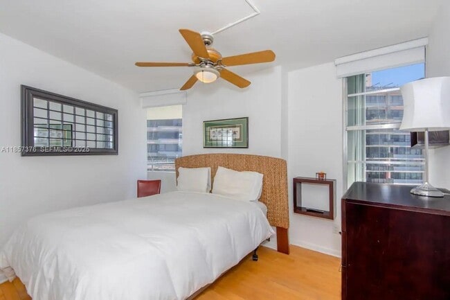 Building Photo - 5161 Collins Ave