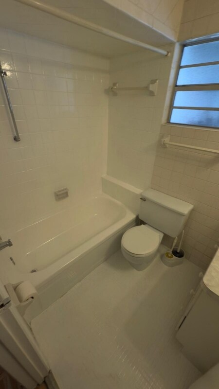 Building Photo - 440 Maddock St