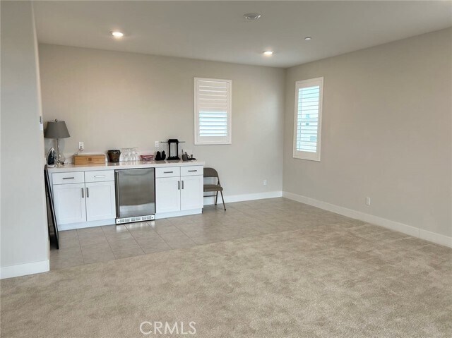 Building Photo - 109 Chorus