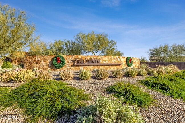 Building Photo - 5823 E Rose Garden Ln